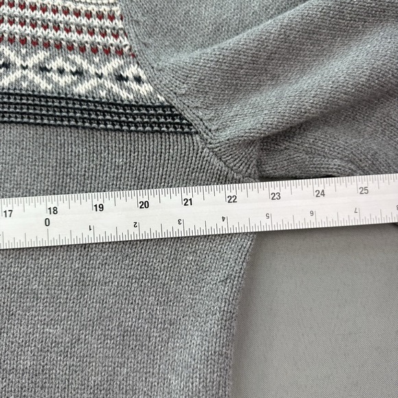 Chaps‎ Sweater Men's Medium Gray Red Henley Heavy Knit Holiday Fair Isle Nordic - Picture 9 of 11
